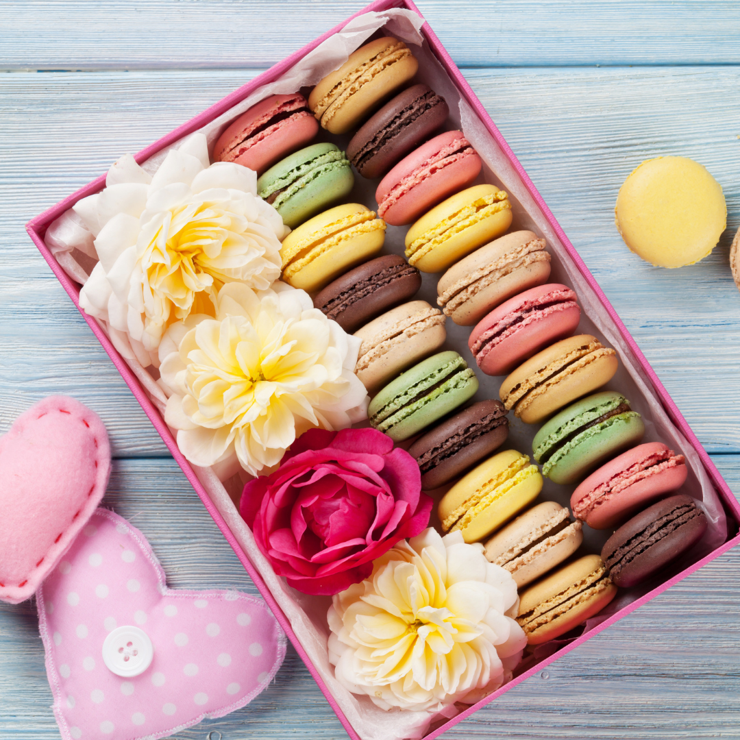 Macarrones rellenos de ganache de pistache